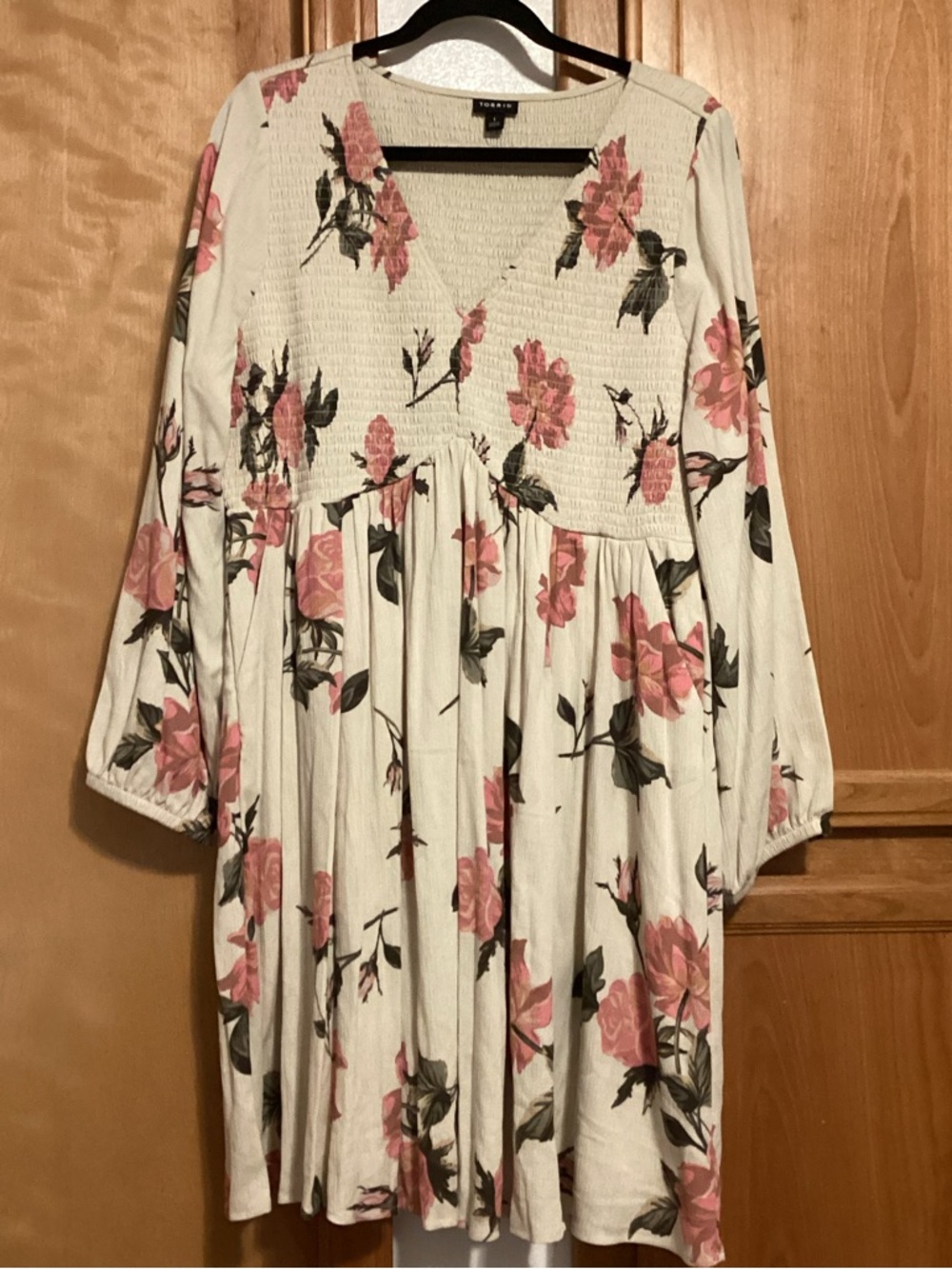 Torrid Cream Floral Smocked Waist Babydoll Dress, lined, NWOT, Size 1